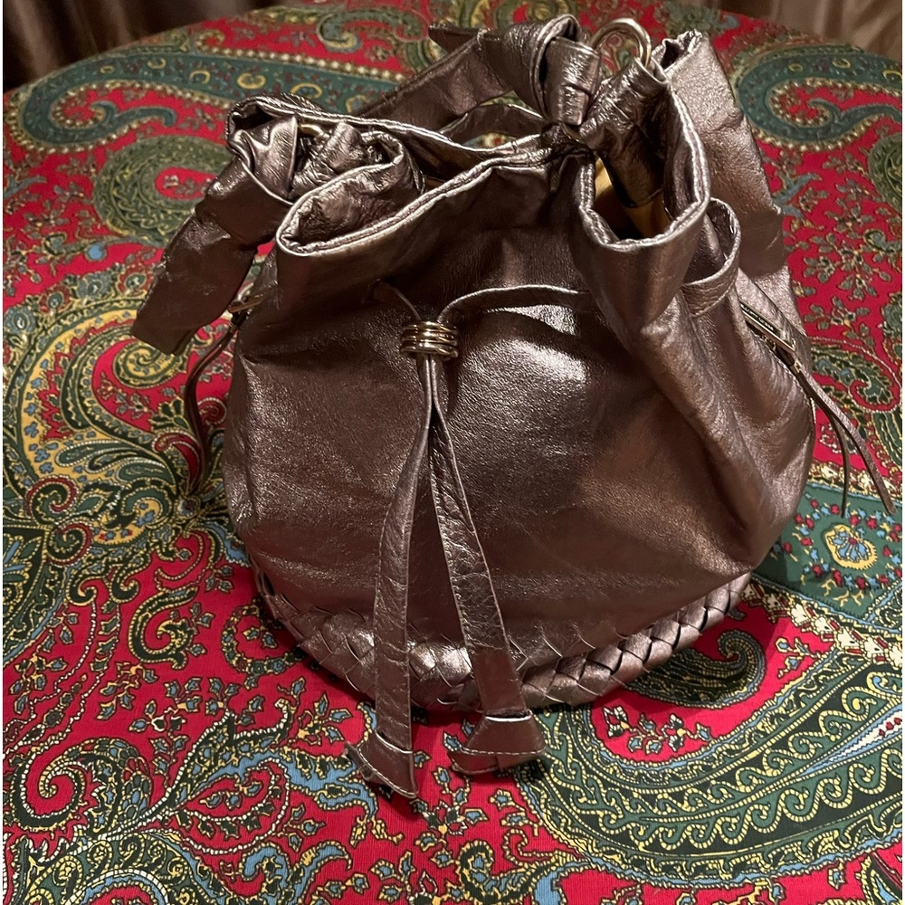 NWOT Elliott lucca bag, Rosie gold. Soft 2 side zippers. 3 pockets never…